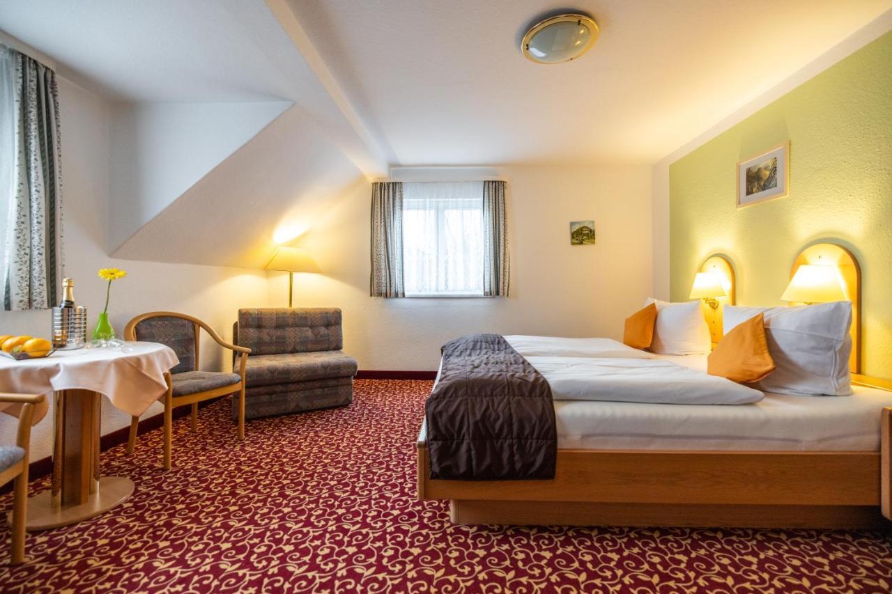 Pension & Cafe Abendroete Oybin Zewnętrze zdjęcie